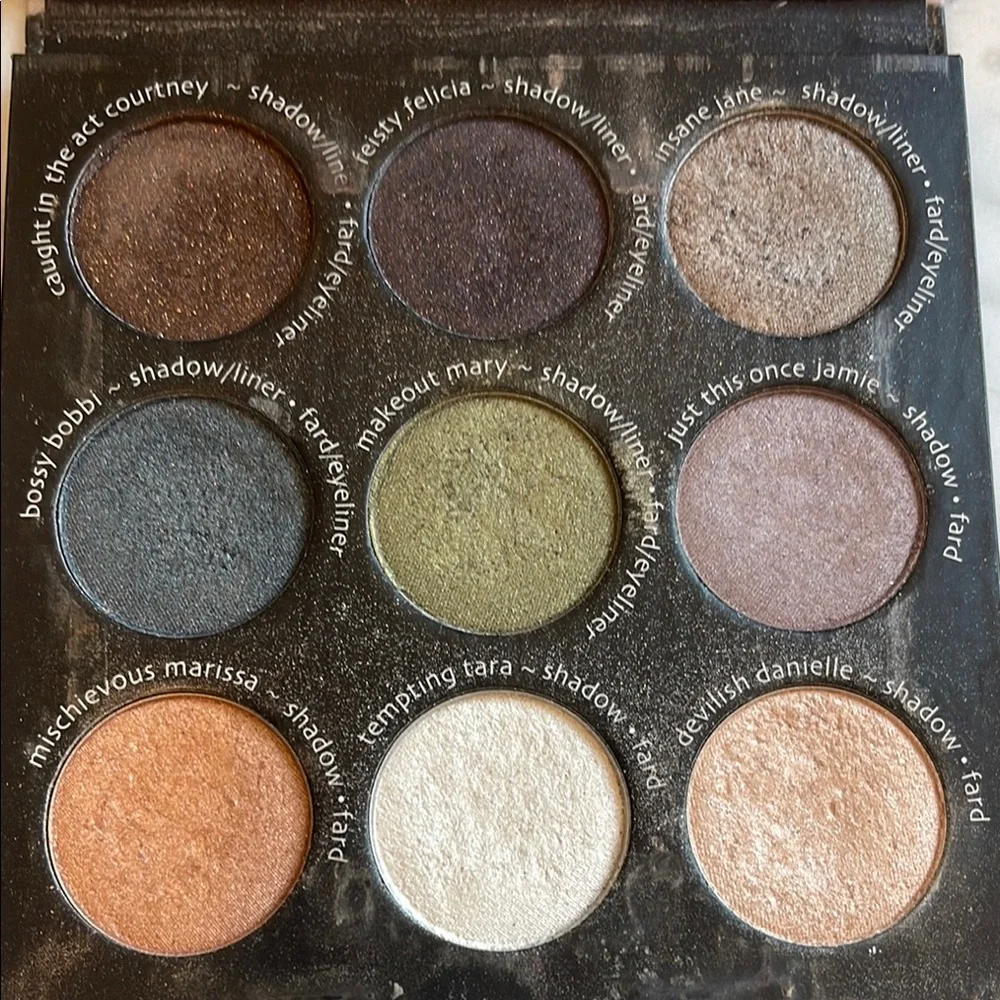 theBalm Shady Lady bundle of three pallets